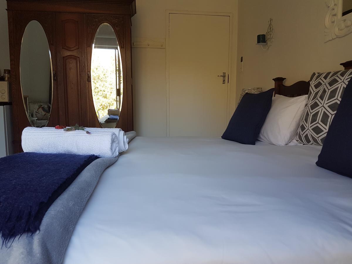 Forword'S River Lodge East London Exteriör bild